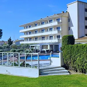 apartamentos-la-masia.topcostabravahotels.com/