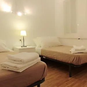 https://alguera-apartments-napols.topbarcelonahotels.com