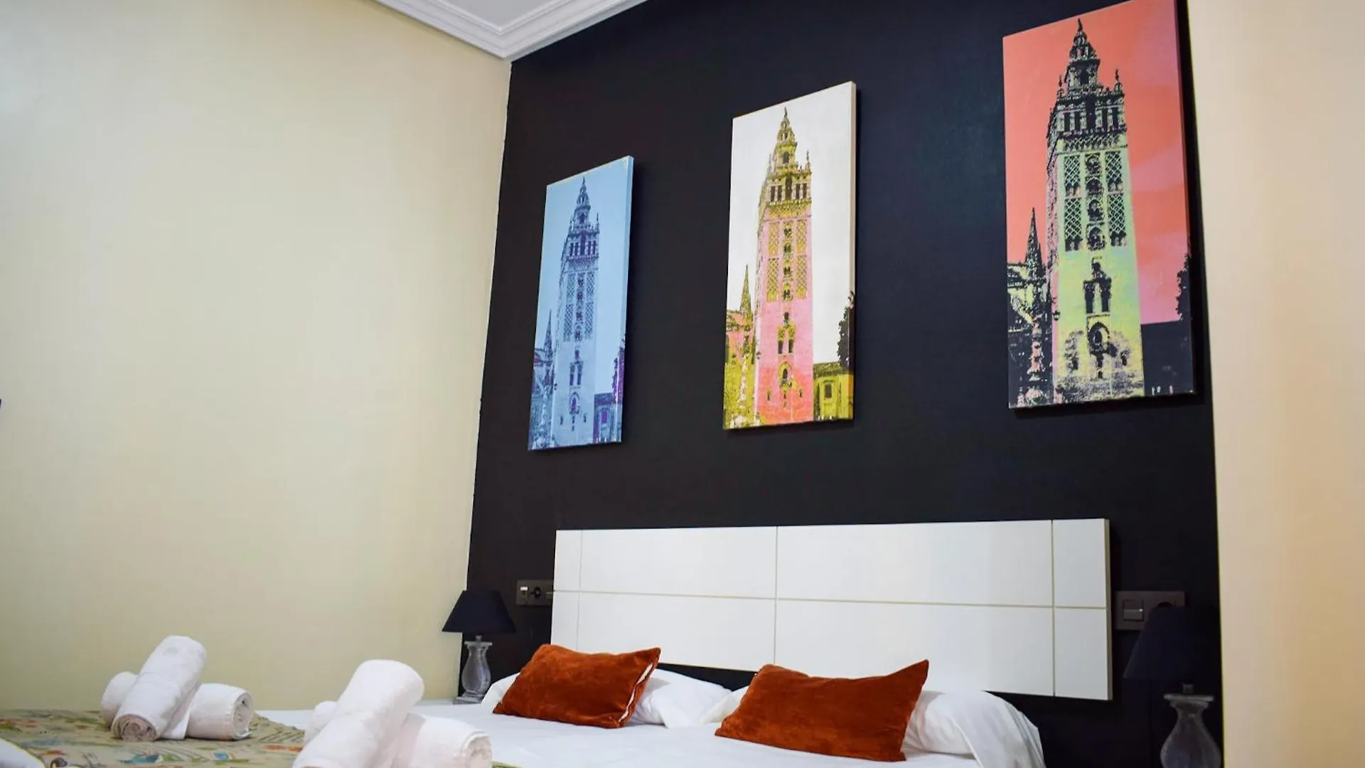 Living-Sevilla Apartments San Lorenzo  Sewilla