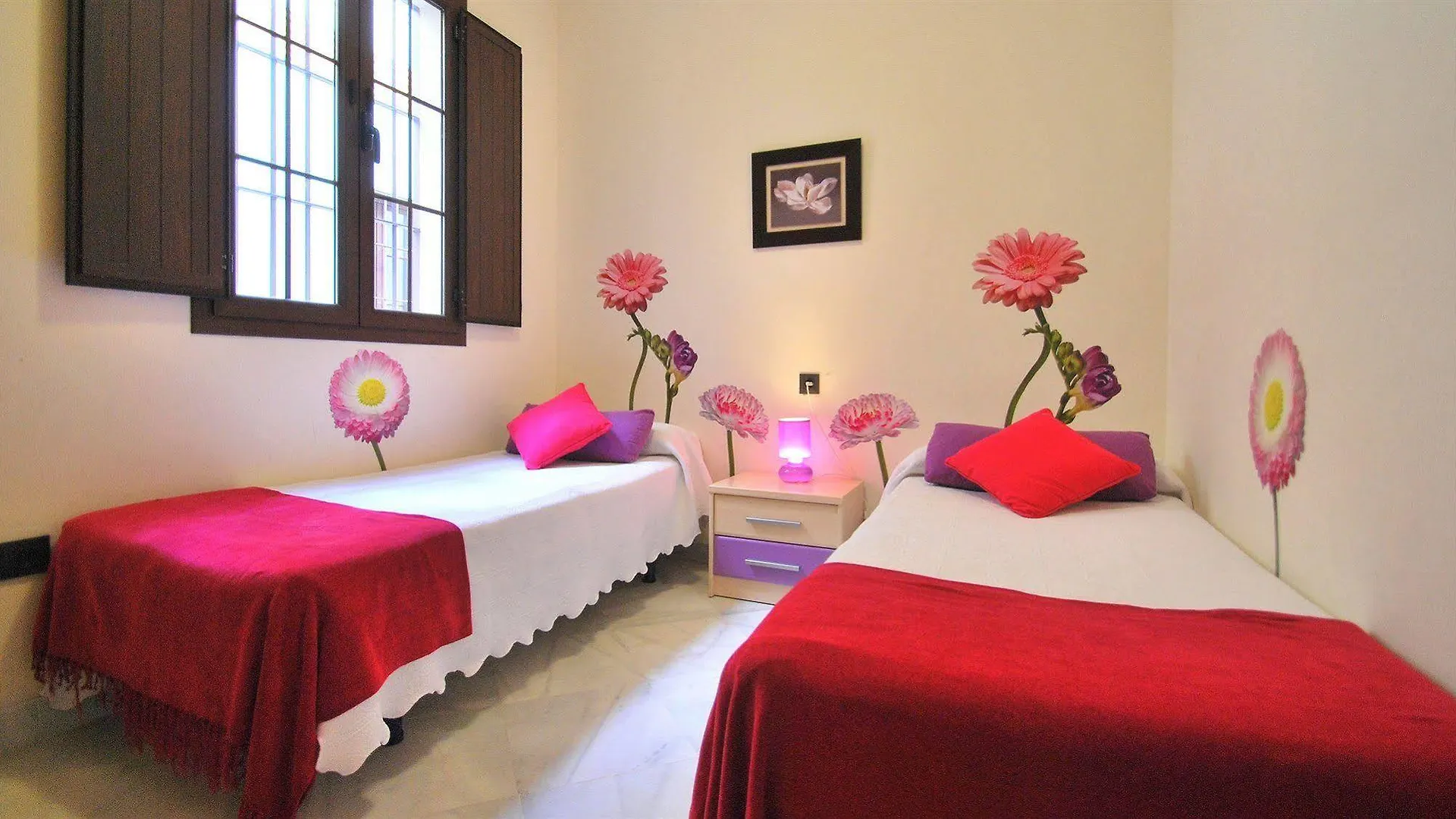Living-Sevilla Apartments San Lorenzo  Sewilla